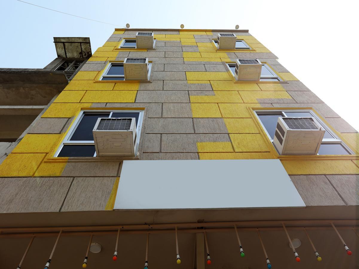 Oyo 10228 Hotel Chandramouli Jaipur Bagian luar foto