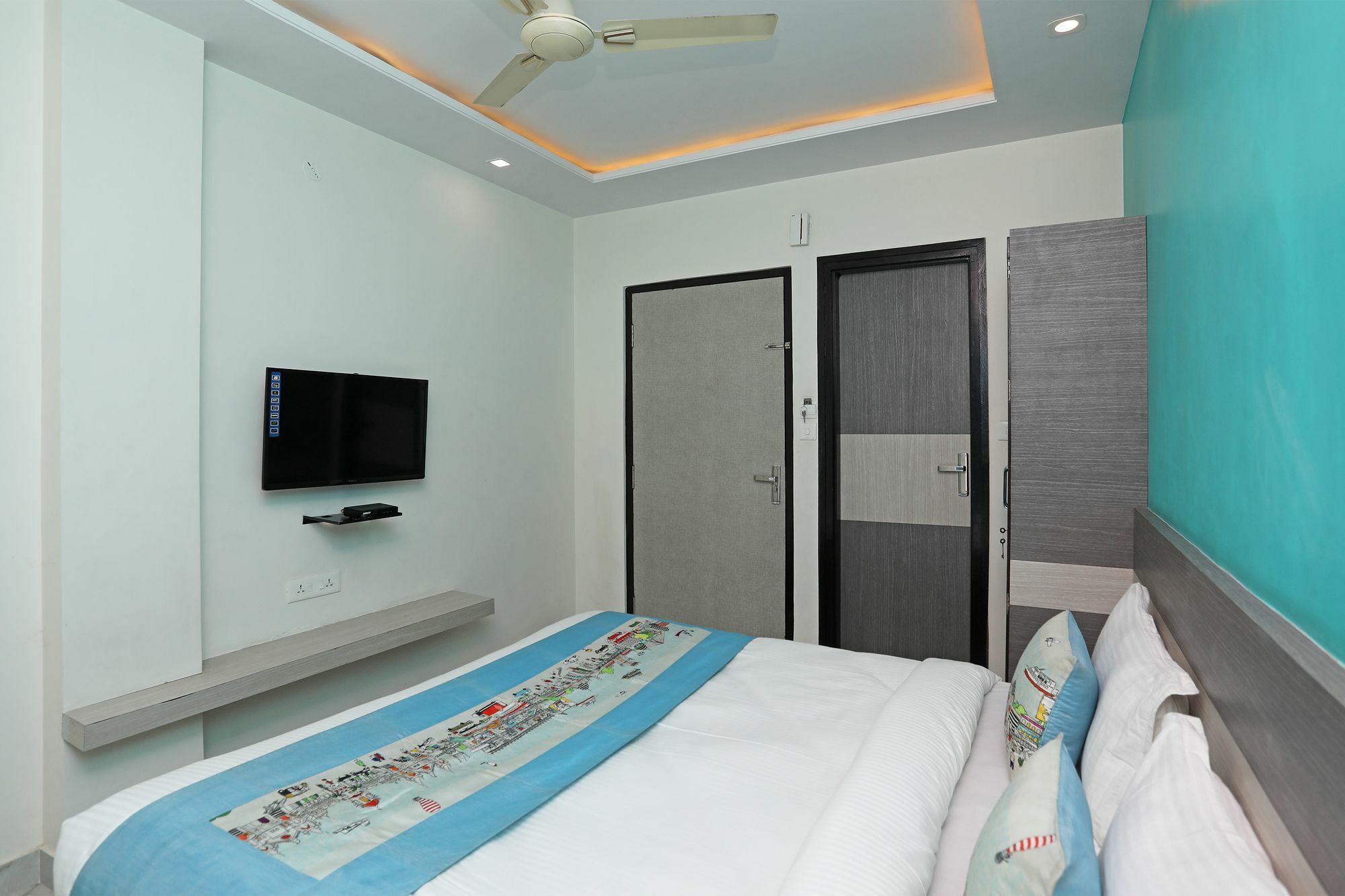 Oyo 10228 Hotel Chandramouli Jaipur Bagian luar foto
